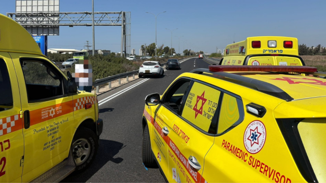 זירת התאונה בכביש 22 סמוך למחלף אתא