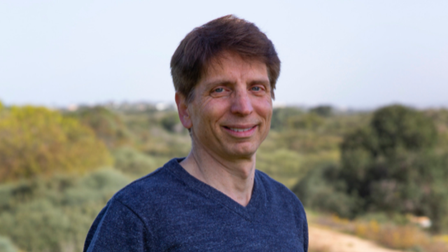 פרופ' בן קורן מייסד "גישה לחיים"