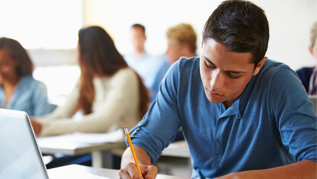 פערים בשיעורי הזכאות לבגרות בין הפרטיים והציבוריים בחיפה