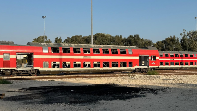 תרגיל כיבוי אש ברכבת בחיפה