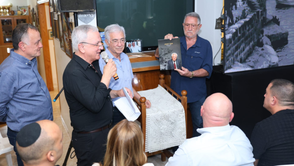 אהרון אמסלם ז"ל