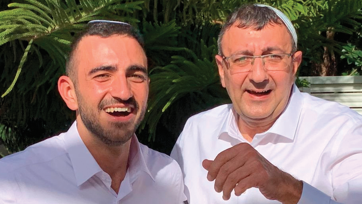 דביר ז"ל עם אביו