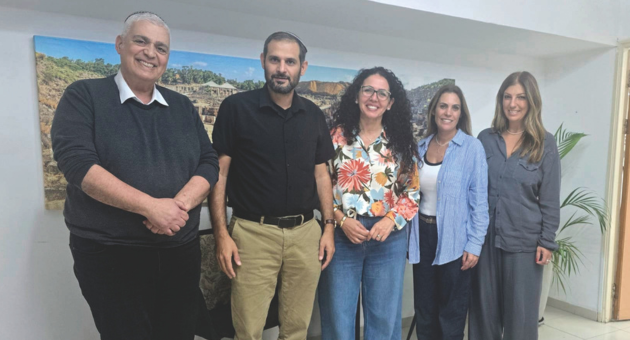 פועלים לקדם את התלמידים
