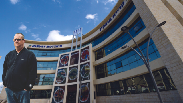 "השמצות שלוחות רסן". התובע יעקב זבלוד