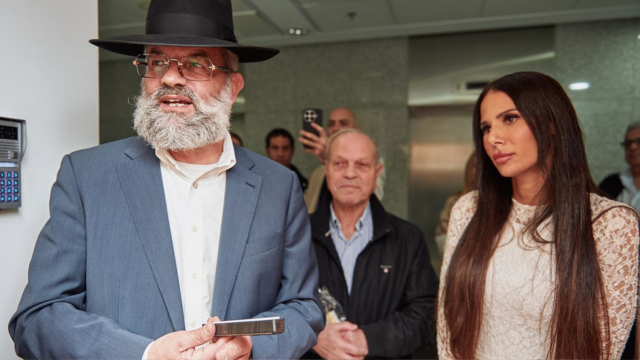 עו"ד אורלי מנדלסון טולדנו בחנוכת המשרדים בחיפה