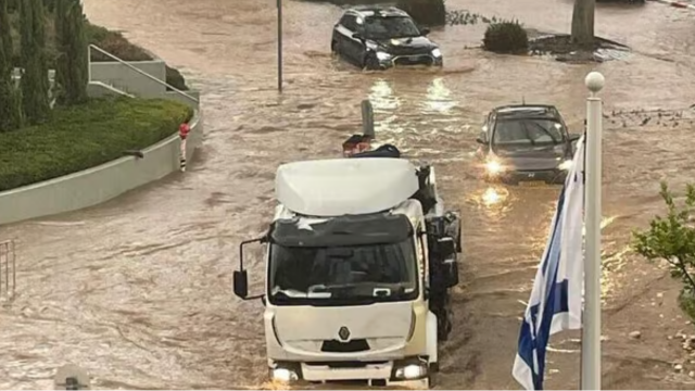 הצפות בנתניה