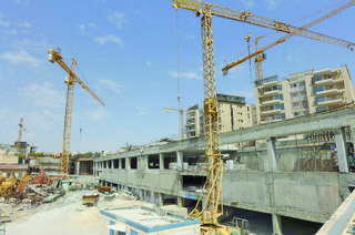 אתר בנייה בירושלים. צילום: שלומי כהן