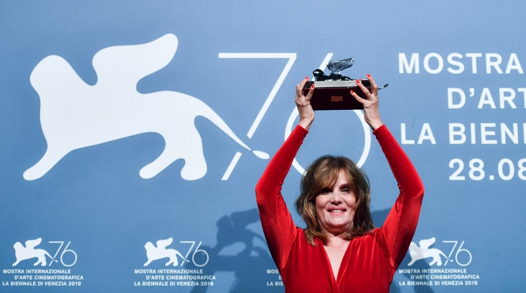 Emmanuelle Seigner recibió el premio en nombre de su esposo