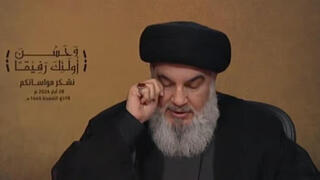 Hassan Nasrallah lagrimeó durante la despedida a su madre. 