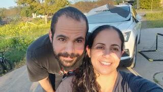 Yarden Bibas junto a su hermana Ofri. 