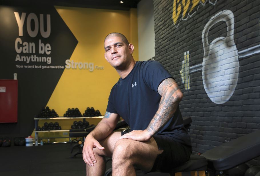 שחר גולדברג - סטודיו פרימיום לאימונים בקבוצות קטנות