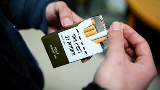 رفع أسعار علب السجائر ب 2 شيكل