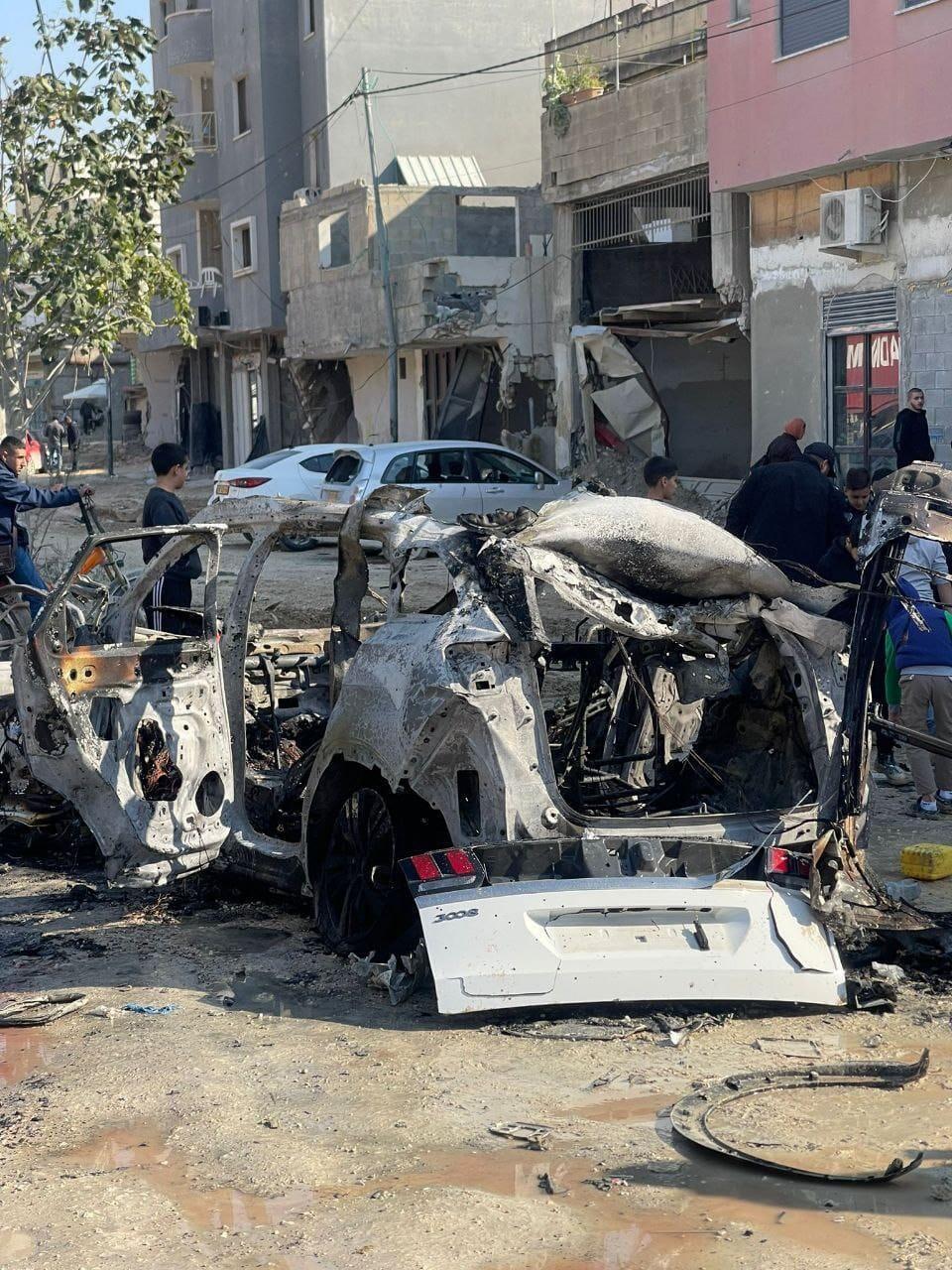 السيارة التي تم قصفها في طولكرم