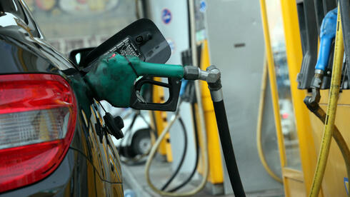 توضيحية من محطة وقود