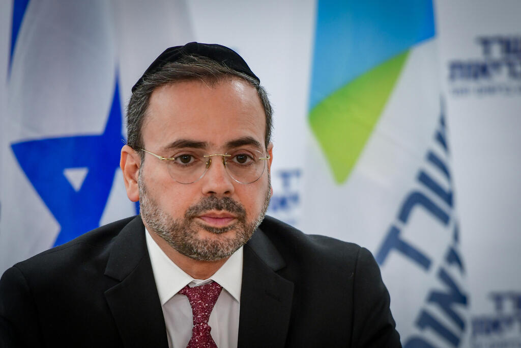 وزير الصحة أوريئيل بوسو