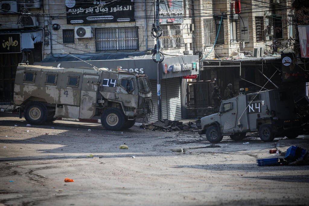 قوات الجيش الاسرائيلي في طولكرم