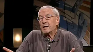 وفاة الصحفي والكاتب الساخر ب. ميخائيل
