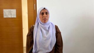 ، آية خطيب من قرية عرعرة داخل محكمة