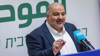 رئيس القائمة العربية الموحدة النائب منصور عباس