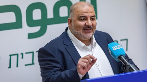 رئيس القائمة العربية الموحدة النائب منصور عباس