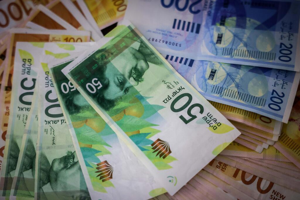 أموال (نقود) من العملة الإسرائيلية - صورة توضيحية