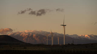 منخفض قطبي وتساقط للثلوج 