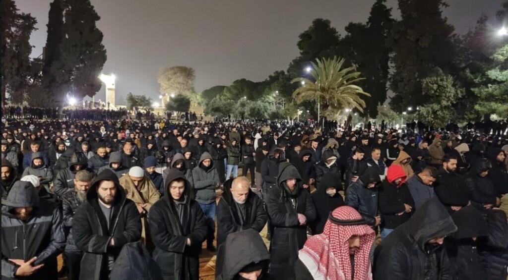 صلاة التراويح الاقصى