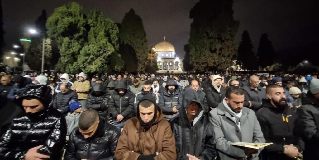 صلاة التراويح الاقصى