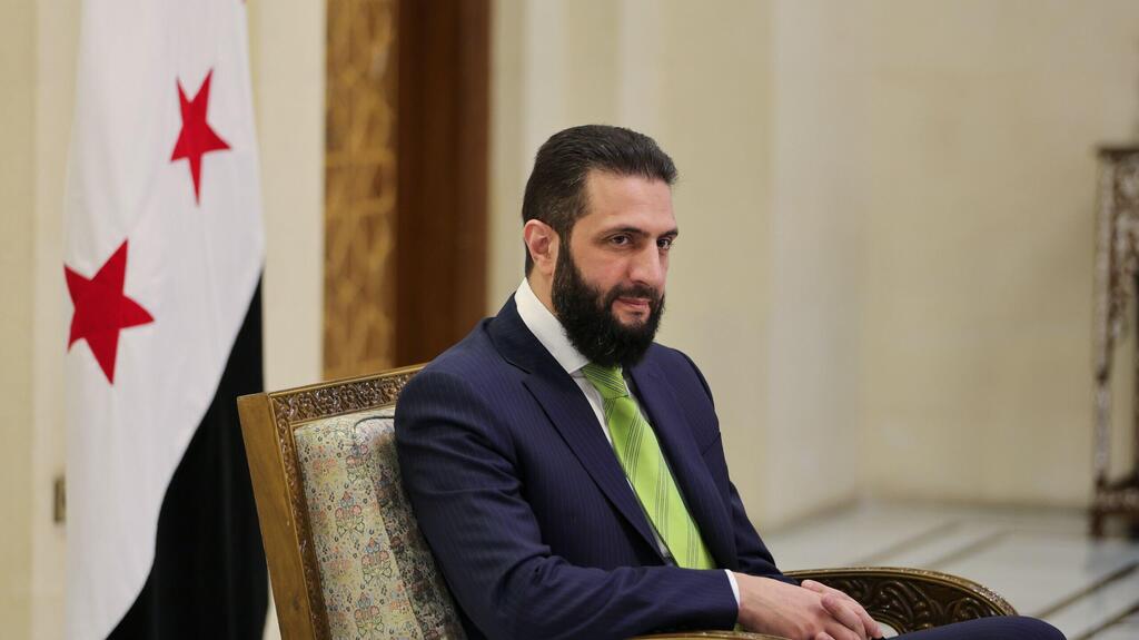 الرئيس السوري احمد الشرع