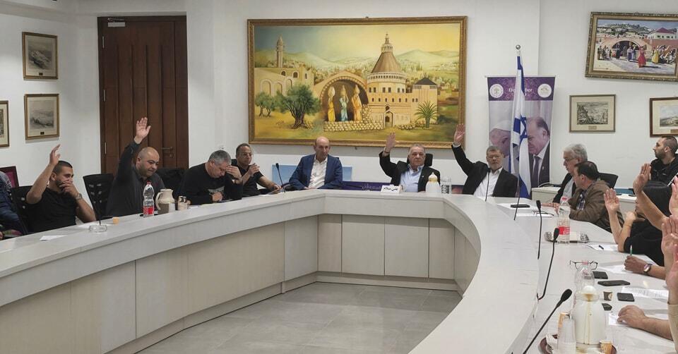 بلدية الناصرة تعيّن محاسبًا جديدًا وسط مقاطعة الجبهة