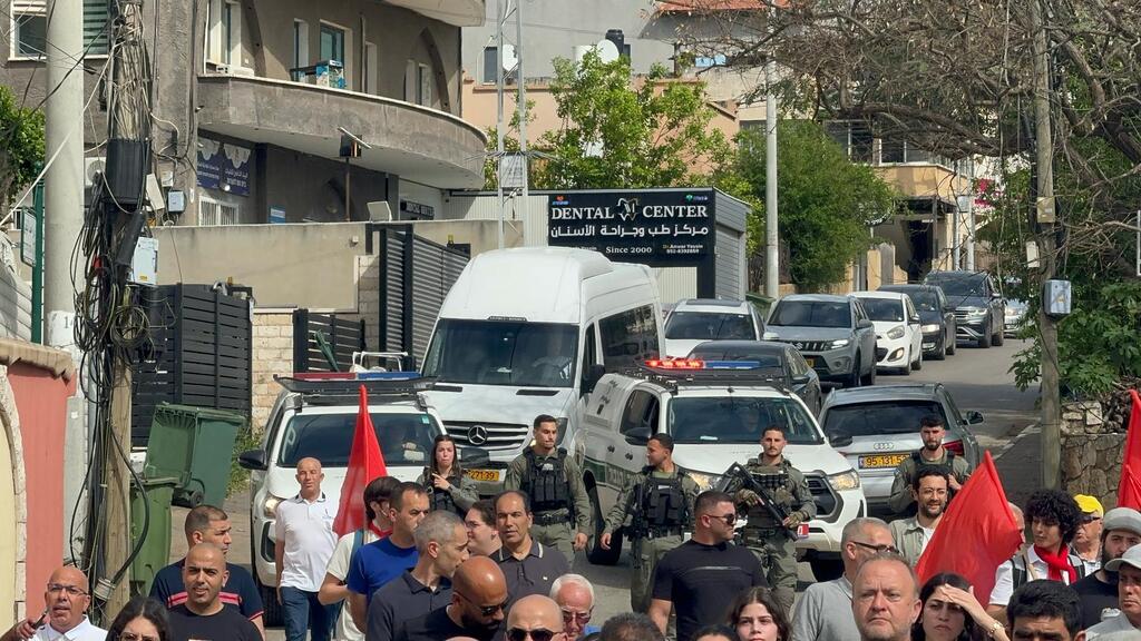 مرافقة أمنية مشددة وحضور لافت لحرس الحدود