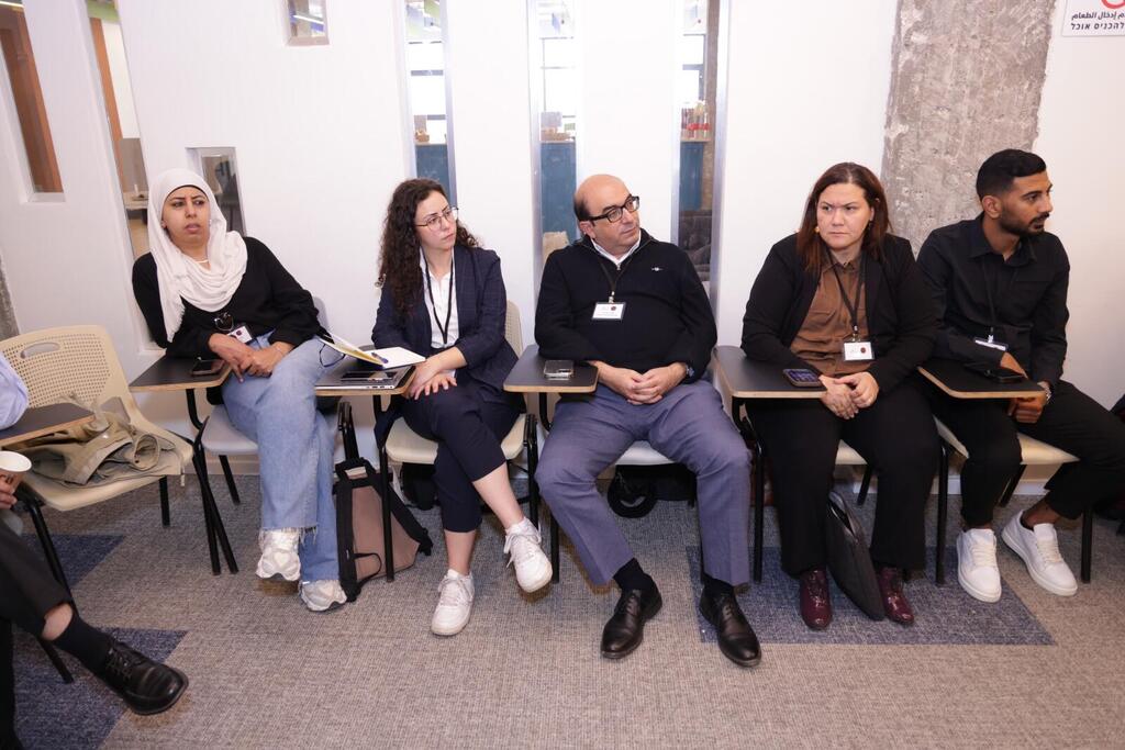أنباء أولية عن انفجار سيارة في مدينة عرابة دون مزيد من التفاصيل