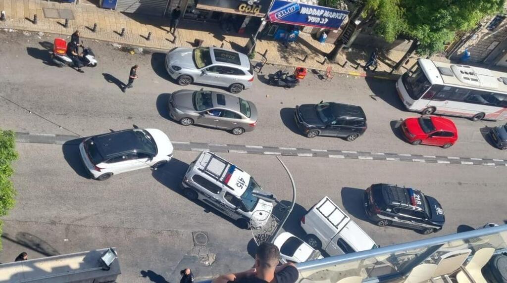 الناصرة: إصابة شاب بجروح حرجة جراء إطلاق نار في مطعم (تُستخدم هذه الصورة بموجب البند 27 أ من قانون الحقوق الأدبية (2007)) الناصرة: إصابة شاب بجروح حرجة جراء إطلاق نار في مطعم