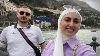المرحومة جنان سليمان وشقيقها 
