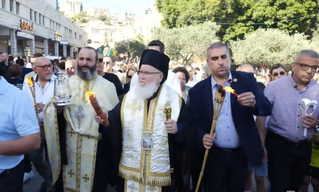 مسيرة مشاعل في الناصرة لاستقبال "النور المقدس"