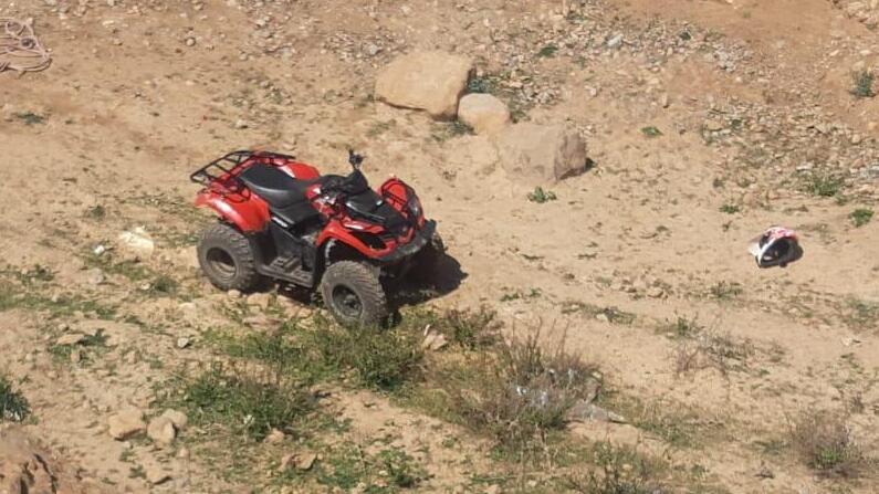 توضيحية (.) توضيحية