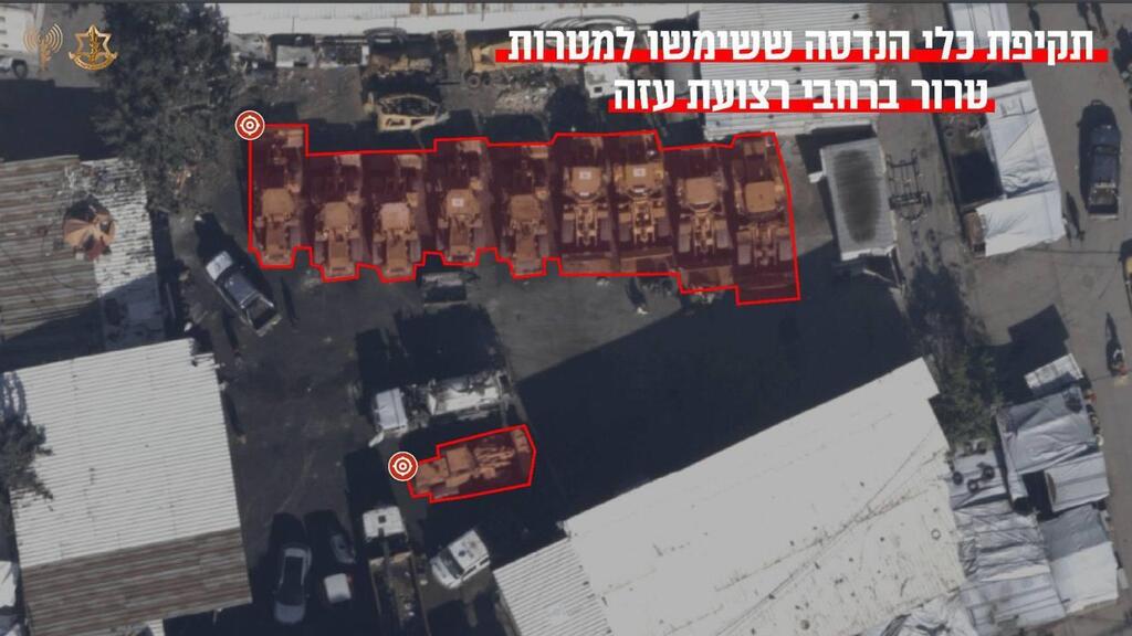 الجيش الإسرائيلي: "استهدفنا نحو 40 آلية هندسية في غزة"