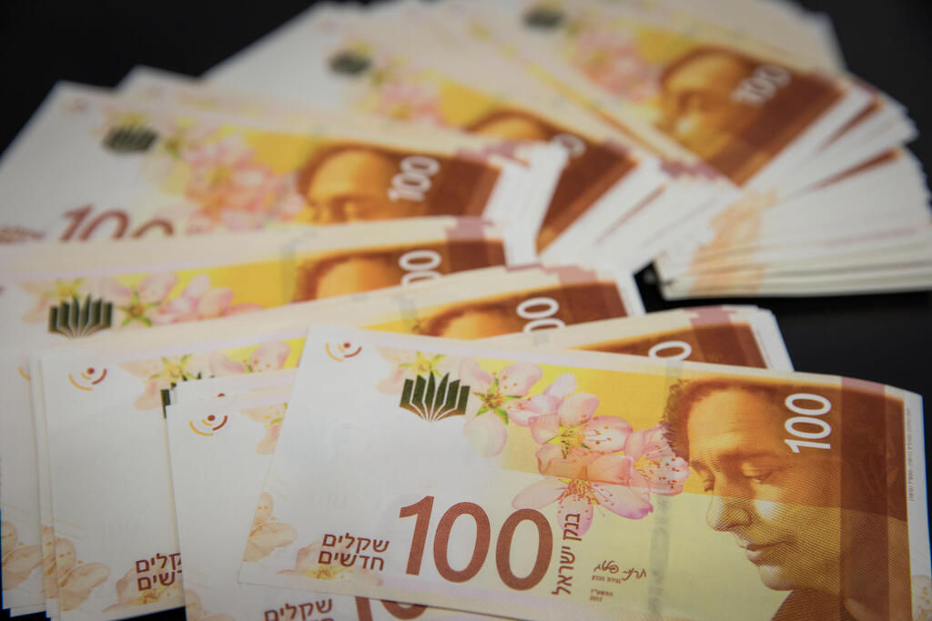 أوراق نقدية من فئة 100 شيكل