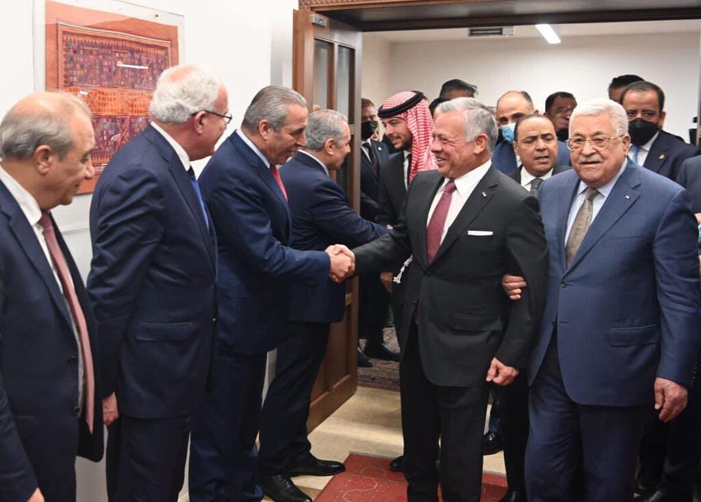 نائب رئيس السلطة الفلسطينية حسين الشيخ
