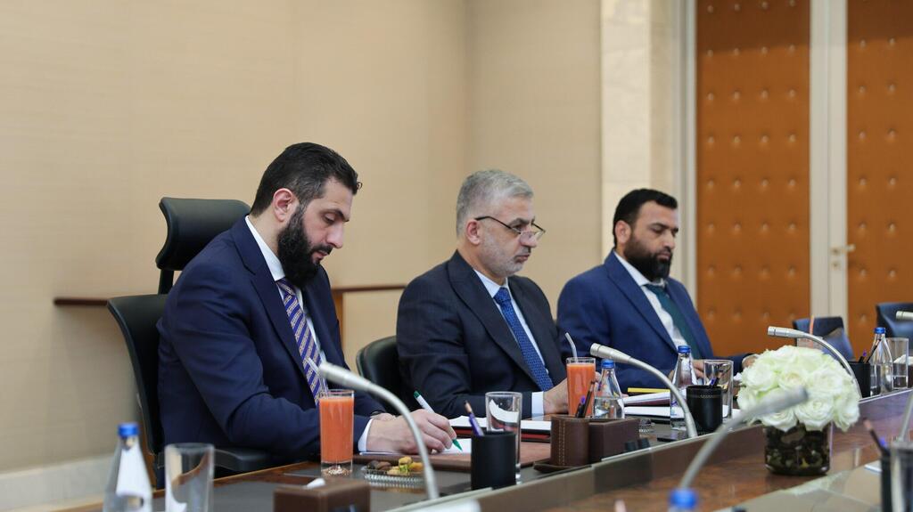 الرئيس السوري أحمد الشرع