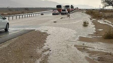 إغلاقات في شارع 90 بسبب الأحوال الجوية العاصفة 