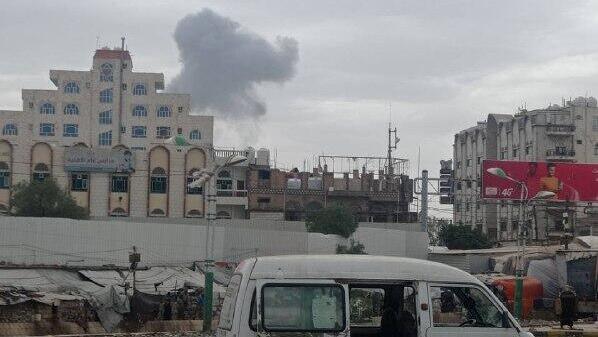 إسرائيل تقصف مطار صنعاء الدولي في اليمن