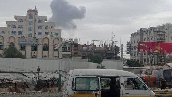 إسرائيل تقصف مطار صنعاء الدولي في اليمن