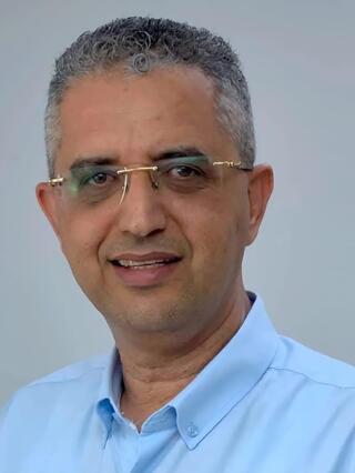 الخبير الاقتصادي عمر فندي