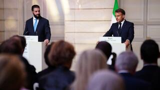 الرئيس السوري أحمد الشرع مع الرئيس الفرنسي ايمانويل ماكرون