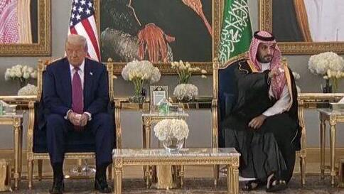 ترامب في السعودية مع ولي العهد محمد بن سلمان