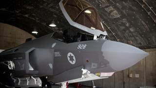 F35