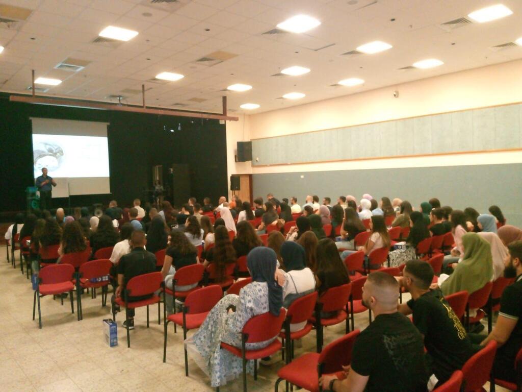 طمرة: مؤتمر بعنوان التطوّع الأكاديمي 2025" وتكريم طلابها الجامعيين المتطوعين (بلدية طمرة) طمرة: مؤتمر بعنوان التطوّع الأكاديمي 2025" وتكريم طلابها الجامعيين المتطوعين
