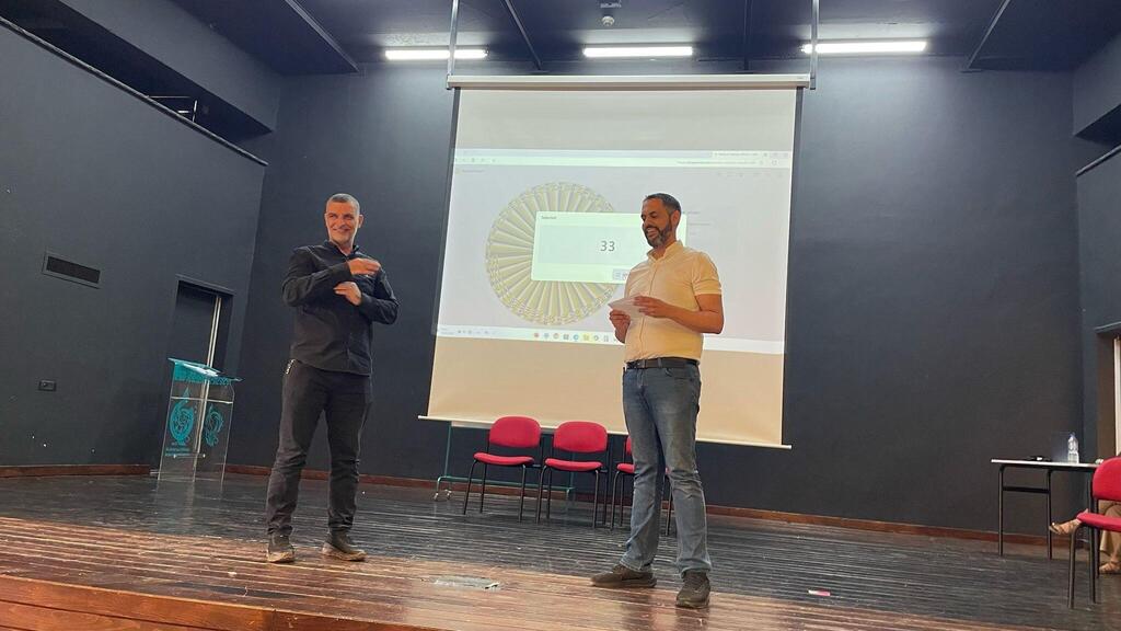 طمرة: مؤتمر بعنوان التطوّع الأكاديمي 2025" وتكريم طلابها الجامعيين المتطوعين (بلدية طمرة) طمرة: مؤتمر بعنوان التطوّع الأكاديمي 2025" وتكريم طلابها الجامعيين المتطوعين
