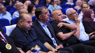 النائب ياسر حجيرات يشارك في أولمبياد العلوم والأبحاث القطرية ويشيد بتميّز الطلاب العرب